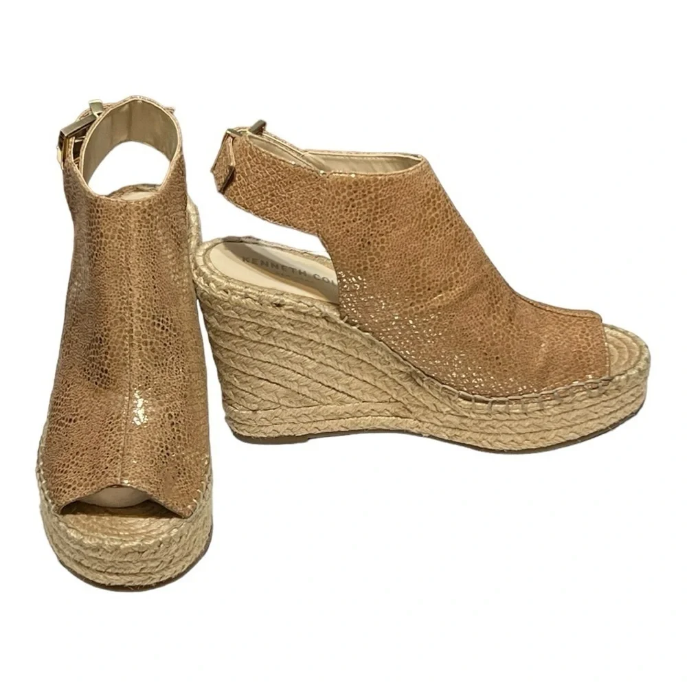 Kenneth Cole Odette Espadrille 7.5 Tan Metallic Leather Slingback Wedged Heels